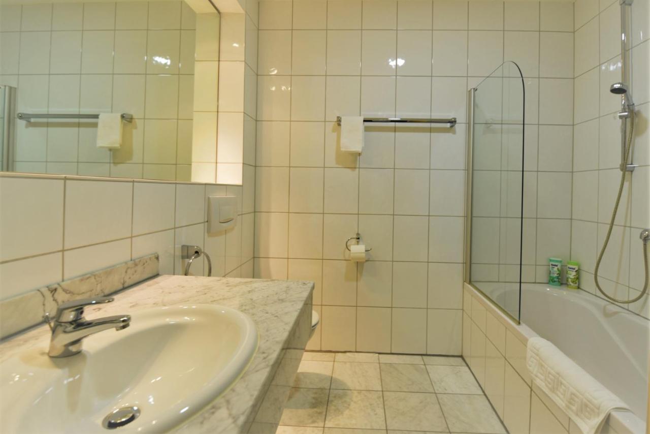באומהולדר Landhotelullrich מראה חיצוני תמונה